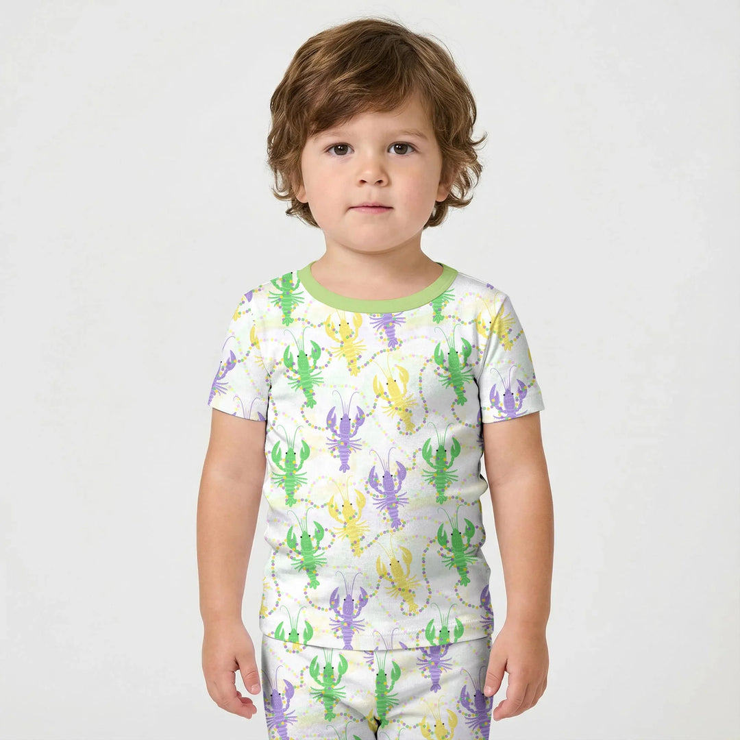 Template Zweiteiliges Pyjama-Set mit kurzen Ärmeln und Shorts