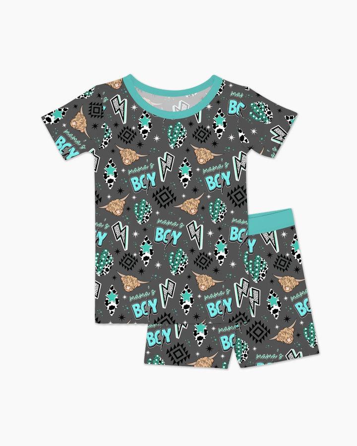 Template Zweiteiliges Pyjama-Set mit kurzen Ärmeln und Shorts