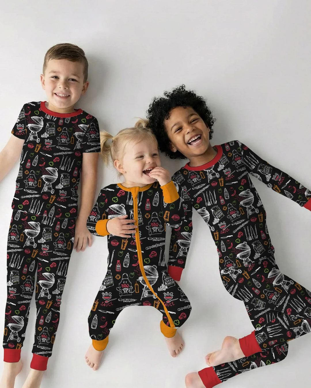 Zweiteiliges Langarm-Pyjama-Set mit Sommerfrüchten