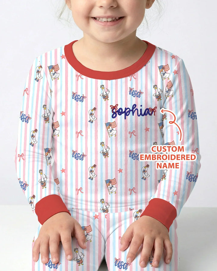 Zweiteiliges Langarm-Pyjama-Set mit Sommerfrüchten