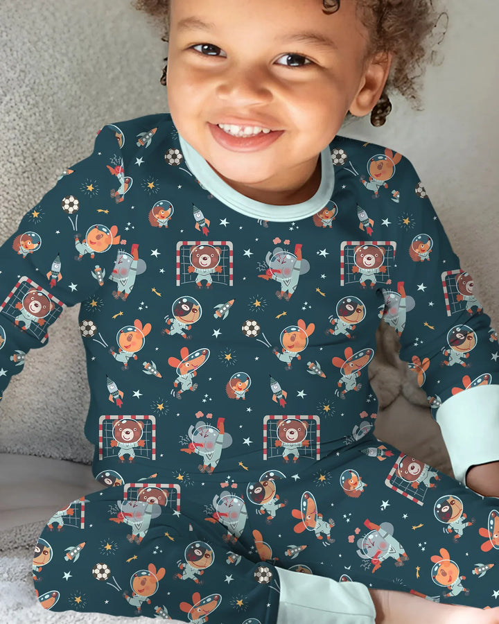 Zweiteiliges Langarm-Pyjama-Set mit Sommerfrüchten