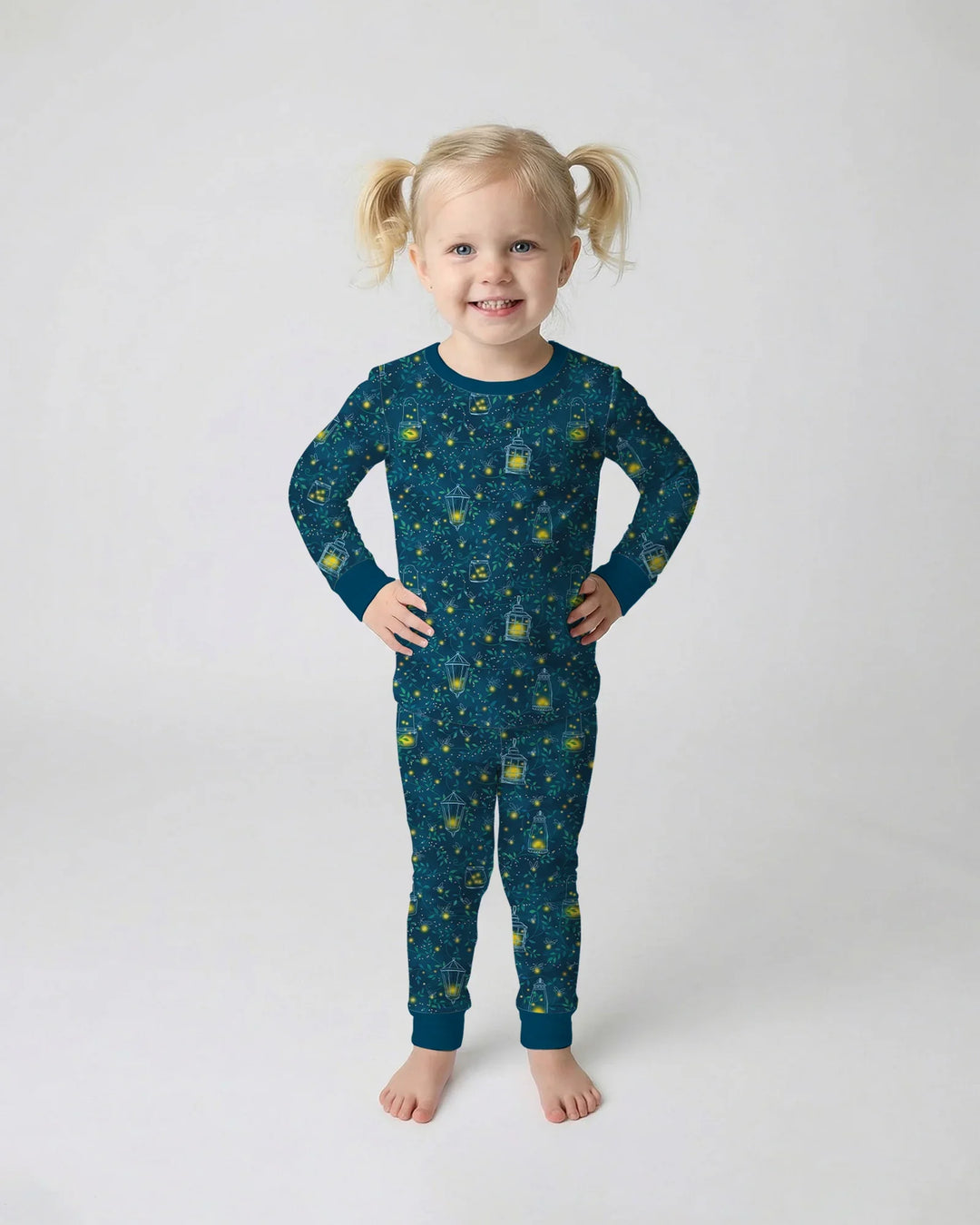 Zweiteiliges Langarm-Pyjama-Set mit Sommerfrüchten