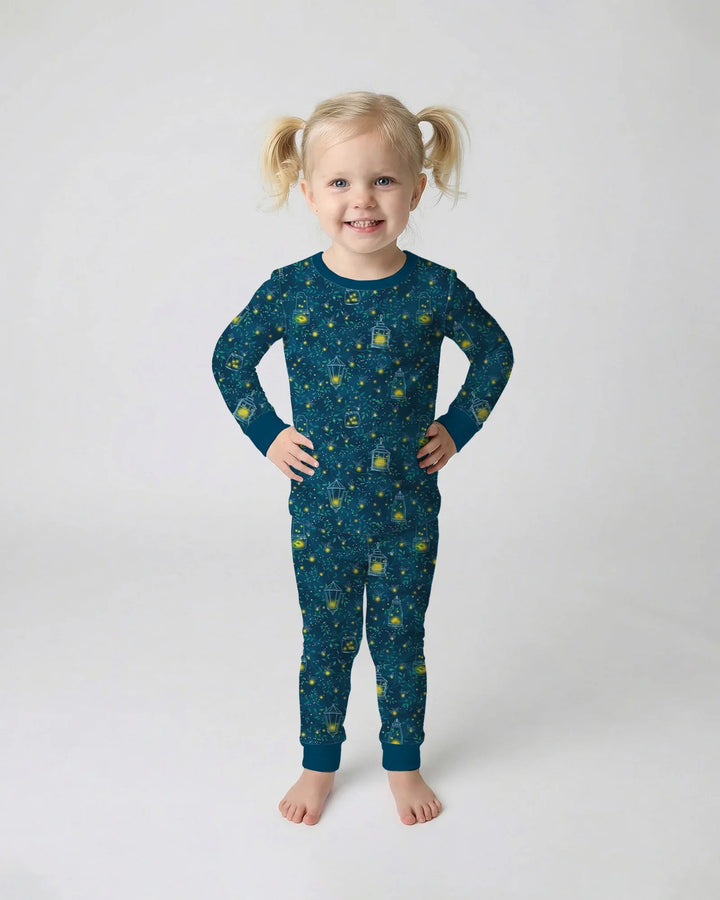 Zweiteiliges Langarm-Pyjama-Set mit Sommerfrüchten