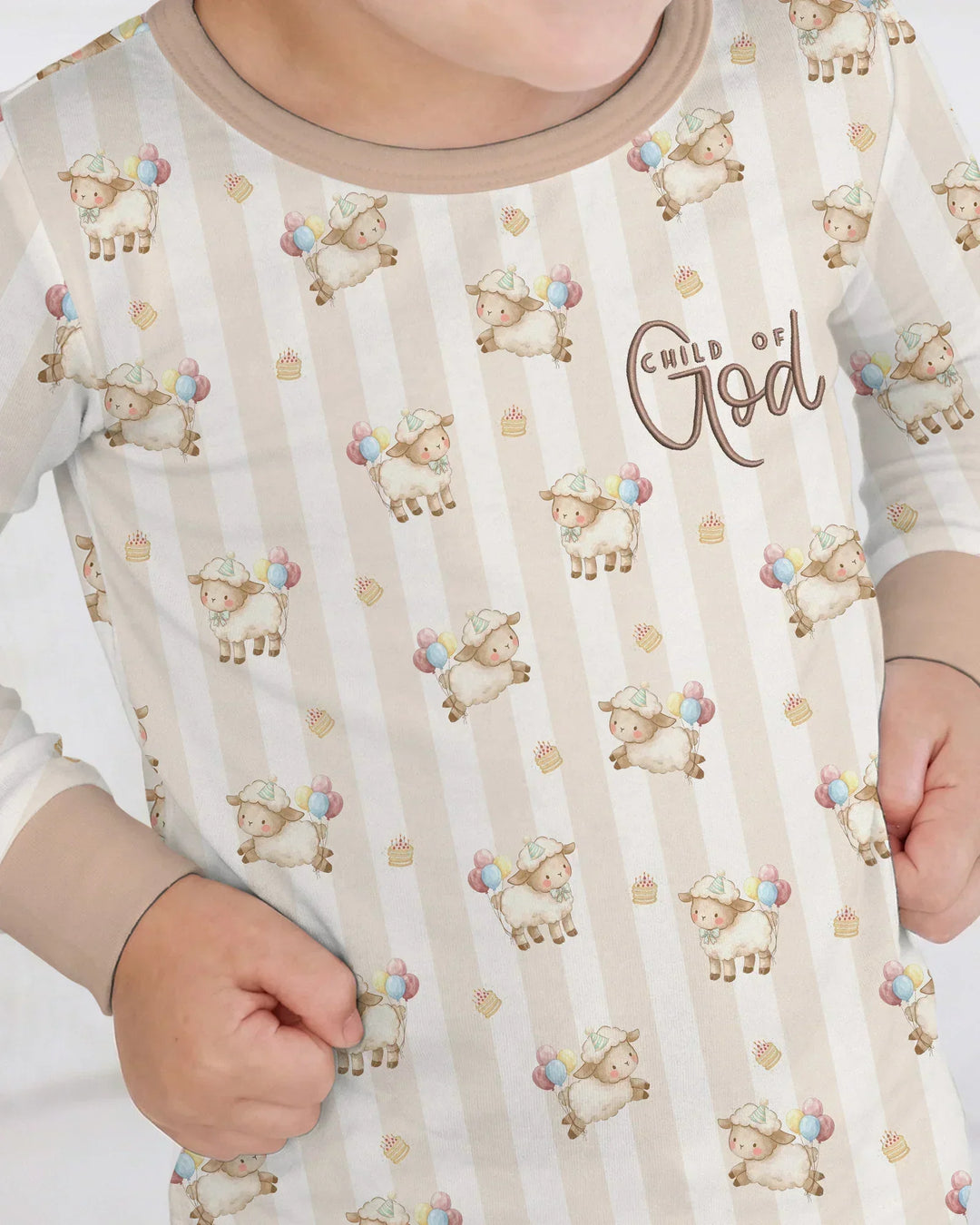 Zweiteiliges Langarm-Pyjama-Set mit Sommerfrüchten