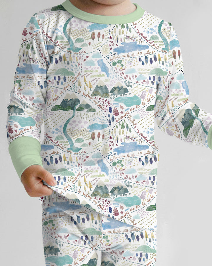 Zweiteiliges Langarm-Pyjama-Set mit Sommerfrüchten