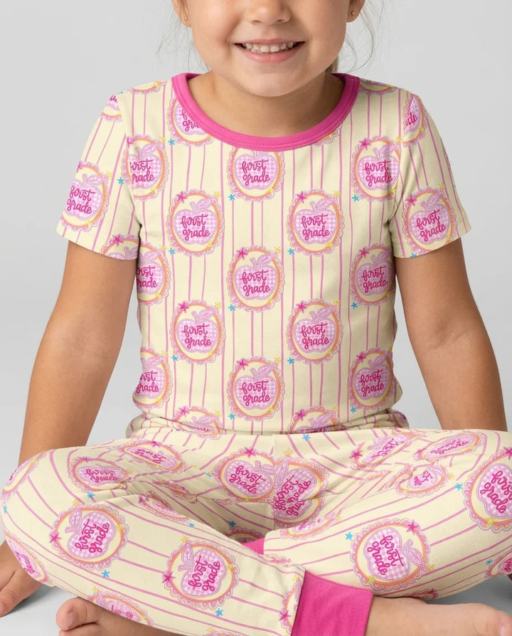 Zweiteiliges, kurzärmliges Pyjama-Set mit Marienkäfern