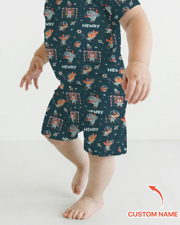 Zweiteiliges Pyjama-Set mit kurzen Ärmeln und Shorts im Sommer-Design