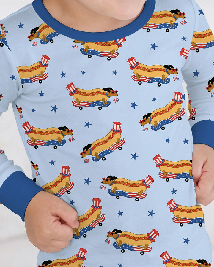 Zweiteiliges Langarm-Pyjama-Set mit Sommerfrüchten