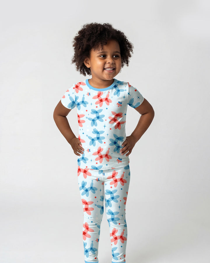 Zweiteiliges, kurzärmliges Pyjama-Set mit Marienkäfern