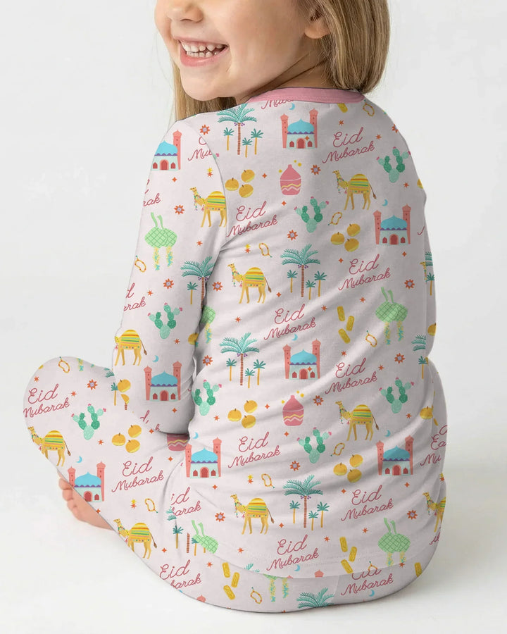 Zweiteiliges Langarm-Pyjama-Set mit Sommerfrüchten