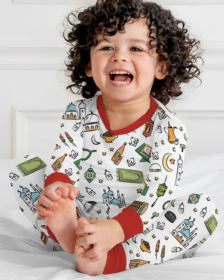 Zweiteiliges Langarm-Pyjama-Set mit Sommerfrüchten