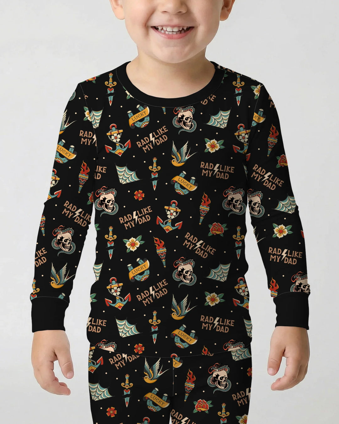 Zweiteiliges Langarm-Pyjama-Set mit Sommerfrüchten