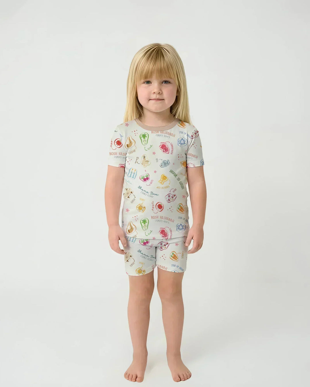 Template Zweiteiliges Pyjama-Set mit kurzen Ärmeln und Shorts