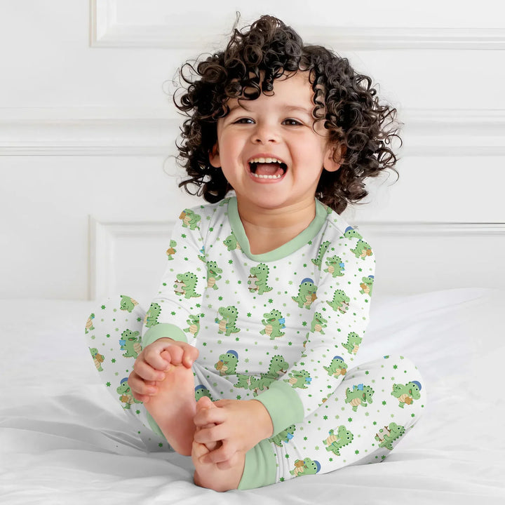 Zweiteiliges Langarm-Pyjama-Set mit Sommerfrüchten