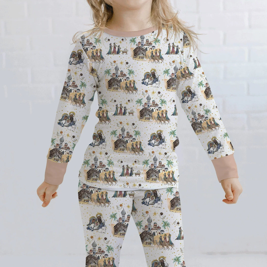 Zweiteiliges Langarm-Pyjama-Set mit Sommerfrüchten
