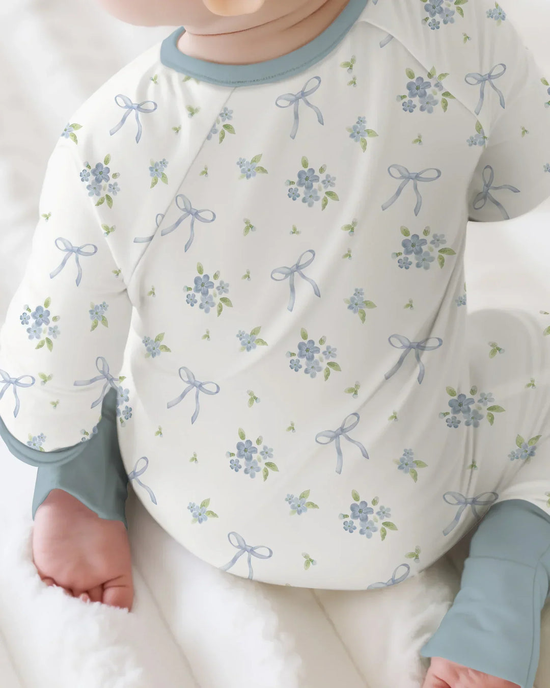 Gerippte Babykleidung mit individuellem Foto - Weich &amp; Skizzenhaft