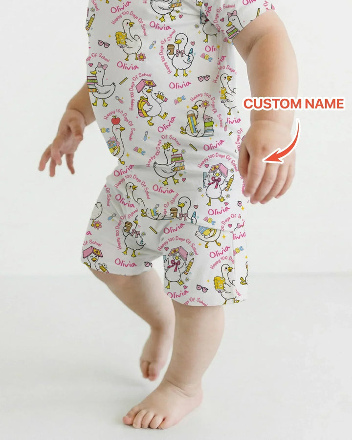 Zweiteiliges Pyjama-Set mit kurzen Ärmeln und Shorts im Sommer-Design