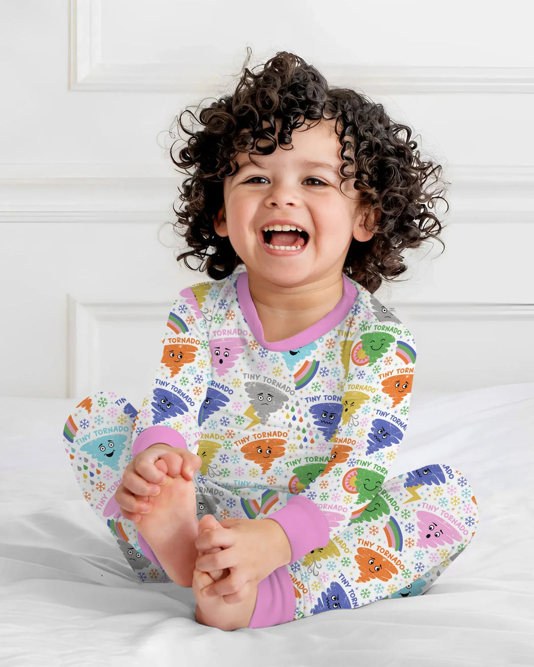 Zweiteiliges Langarm-Pyjama-Set mit Sommerfrüchten
