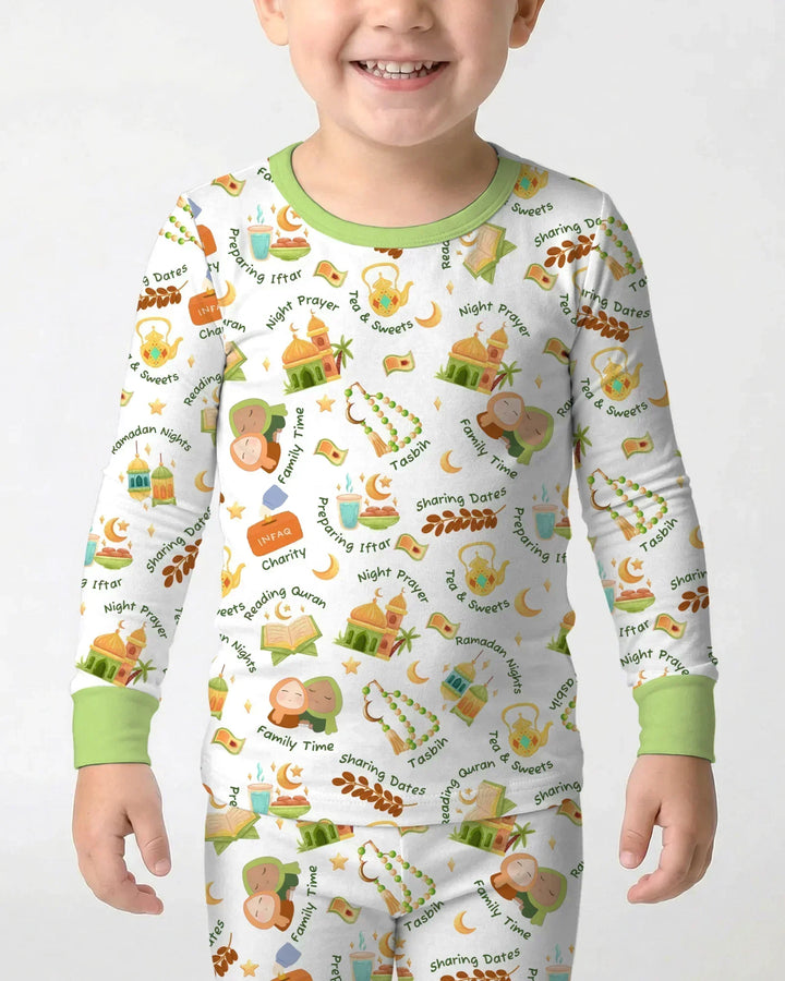 Zweiteiliges Langarm-Pyjama-Set mit Sommerfrüchten