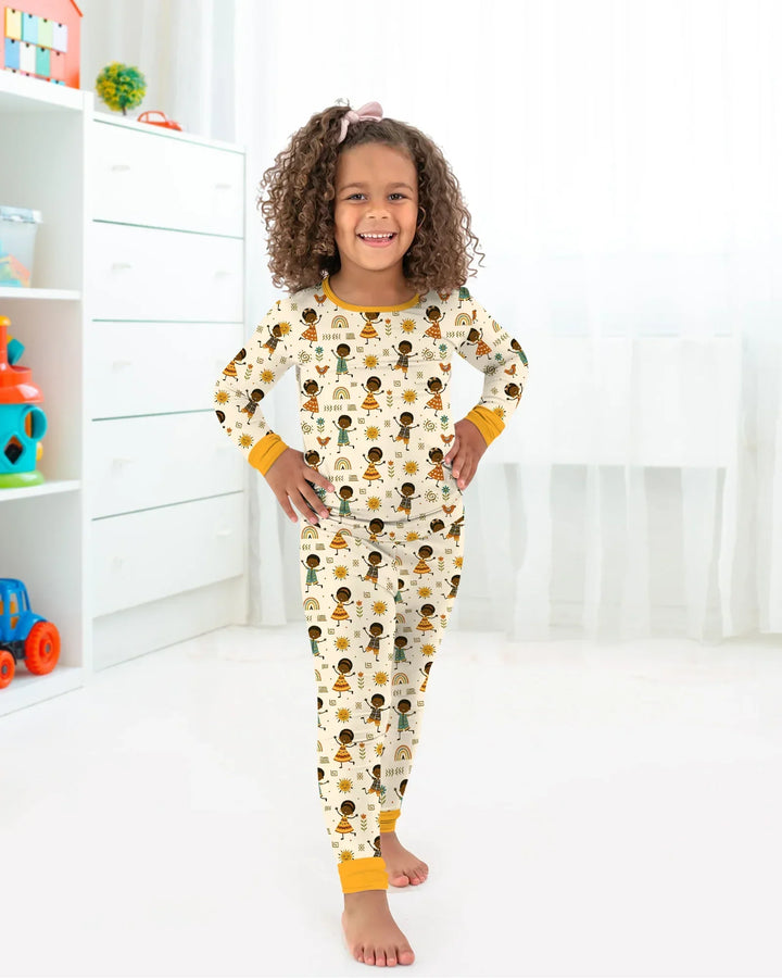 Zweiteiliges Langarm-Pyjama-Set mit Sommerfrüchten