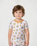 Template Zweiteiliges Pyjama-Set mit kurzen Ärmeln und Shorts