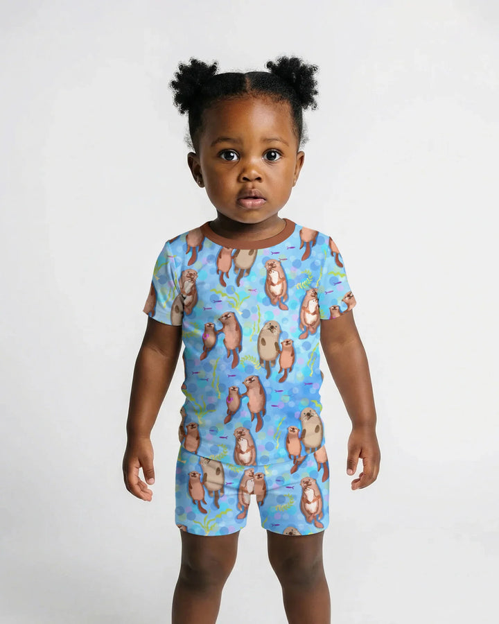 Template Zweiteiliges Pyjama-Set mit kurzen Ärmeln und Shorts