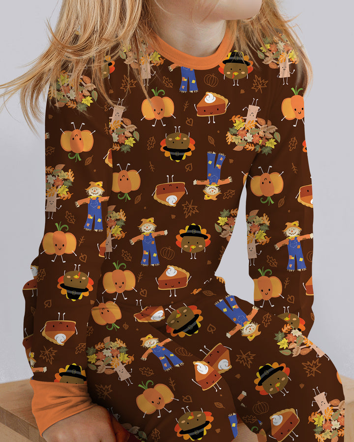 Zweiteiliges Langarm-Pyjama-Set mit Sommerfrüchten