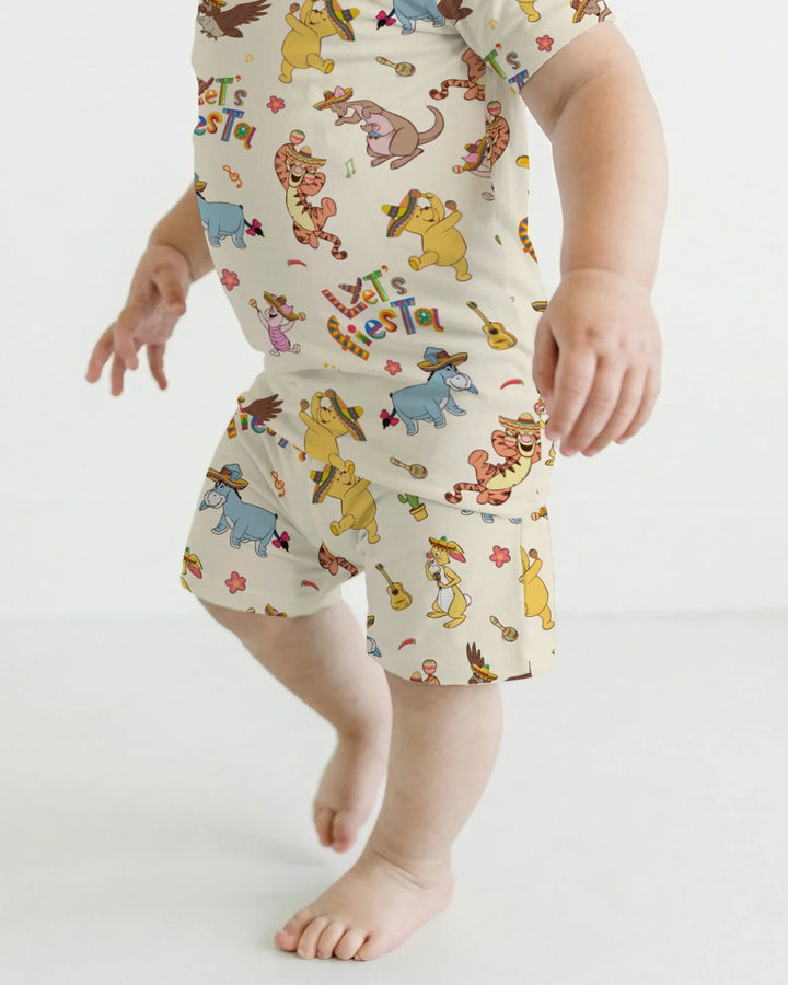 Template Zweiteiliges Pyjama-Set mit kurzen Ärmeln und Shorts