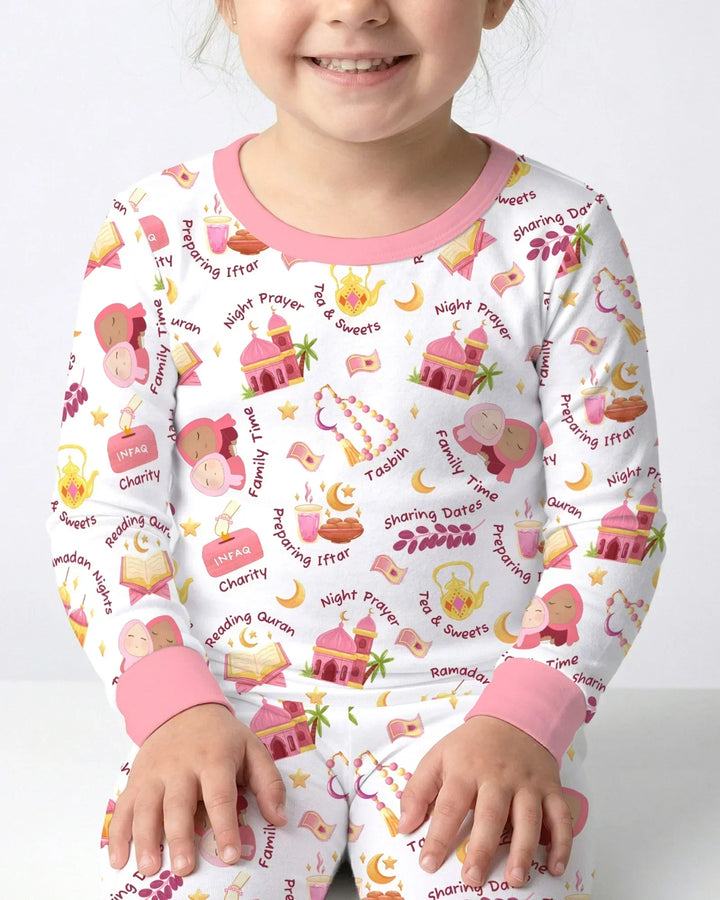 Zweiteiliges Langarm-Pyjama-Set mit Sommerfrüchten