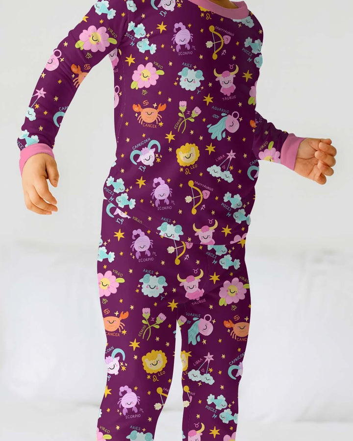 Zweiteiliges Langarm-Pyjama-Set mit Sommerfrüchten