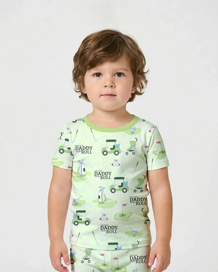 Template Zweiteiliges Pyjama-Set mit kurzen Ärmeln und Shorts
