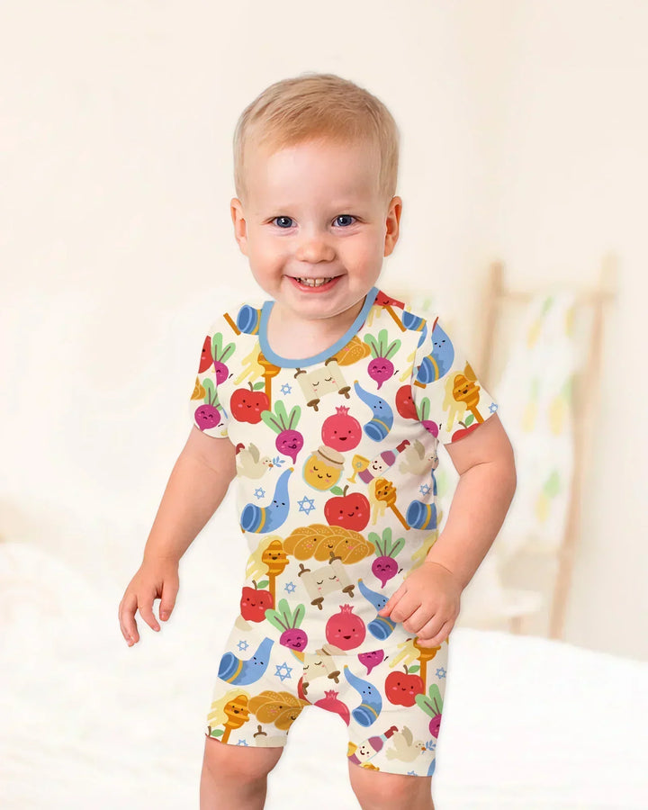 Template Zweiteiliges Pyjama-Set mit kurzen Ärmeln und Shorts