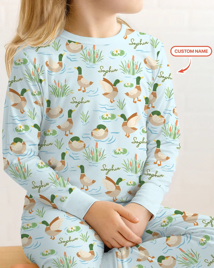 Zweiteiliges Langarm-Pyjama-Set mit Sommerfrüchten