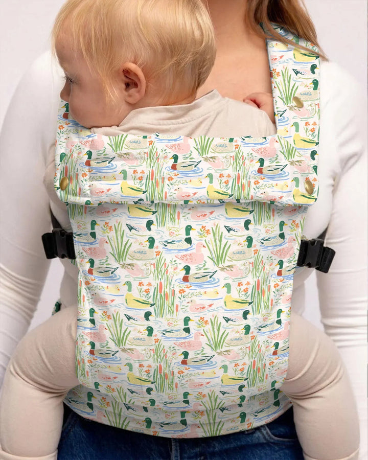 Entzückende Mandarinente Babytrage