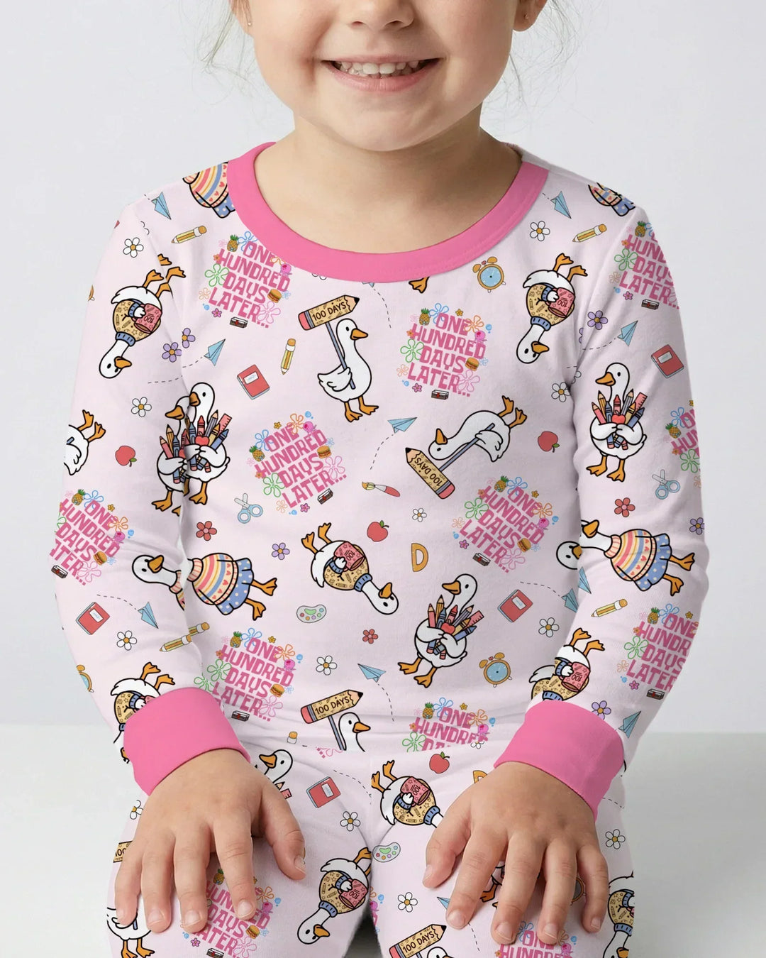 Zweiteiliges Langarm-Pyjama-Set mit Sommerfrüchten