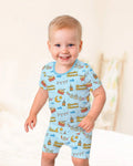 Template Zweiteiliges Pyjama-Set mit kurzen Ärmeln und Shorts
