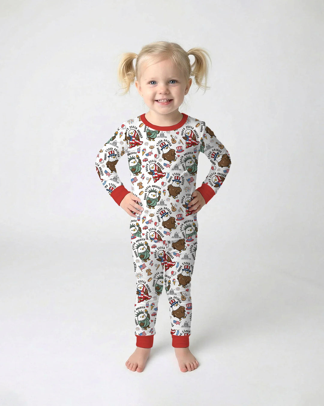Zweiteiliges Langarm-Pyjama-Set mit Sommerfrüchten