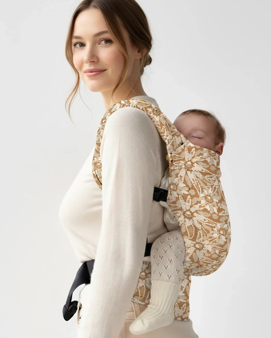 Babytrage „Warmer Sand“ mit Blumenmuster