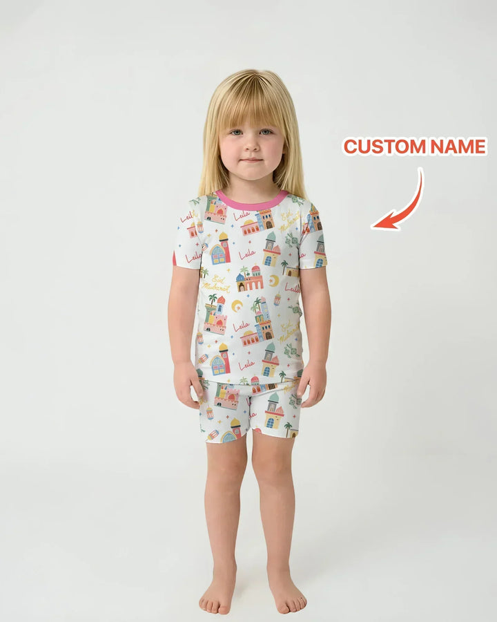 Zweiteiliges Pyjama-Set mit kurzen Ärmeln und Shorts im Sommer-Design