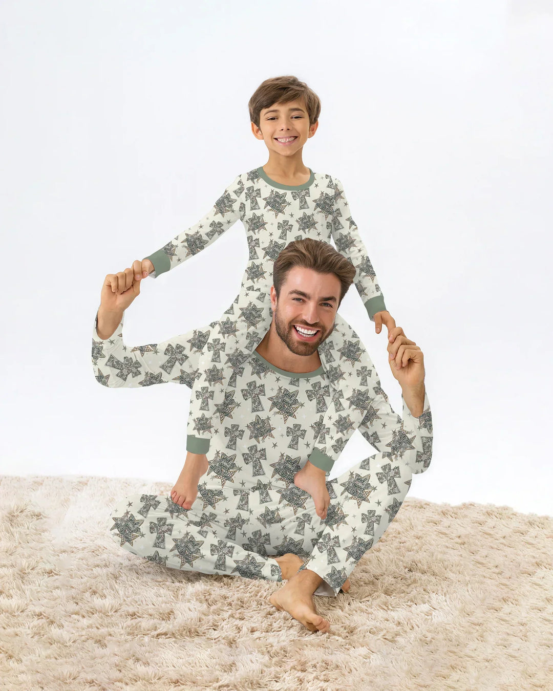 Zweiteiliges Langarm-Pyjama-Set mit Sommerfrüchten