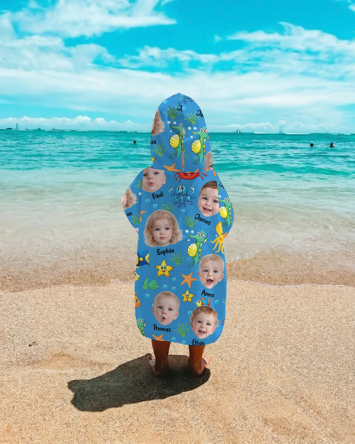 Individuelles Foto Süßes Kindergesicht Aquarell Meerestiere Sommerlicher Bambus-Badeponcho