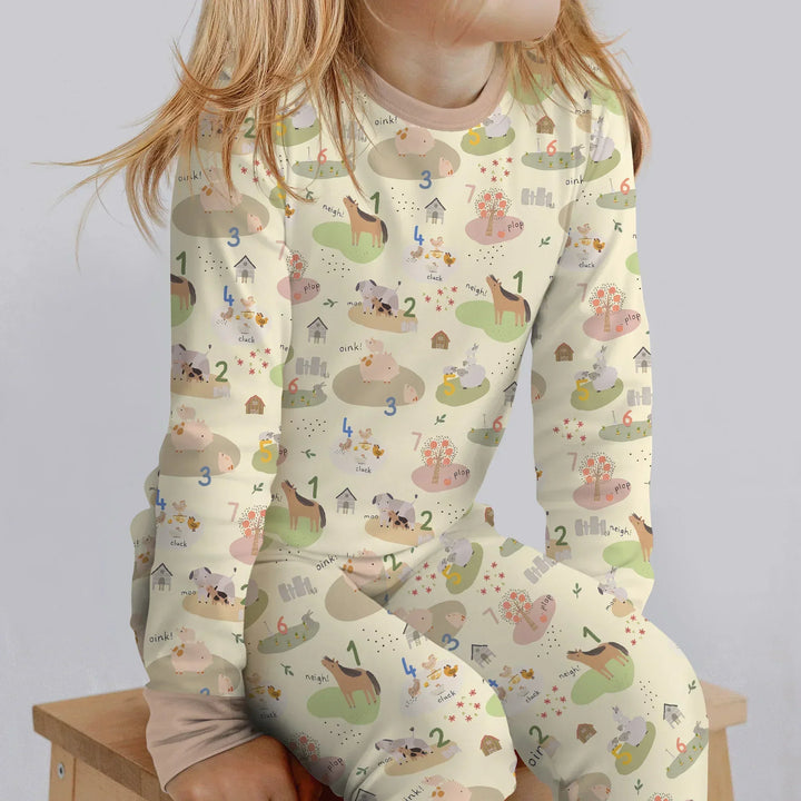 Zweiteiliges Langarm-Pyjama-Set mit Sommerfrüchten