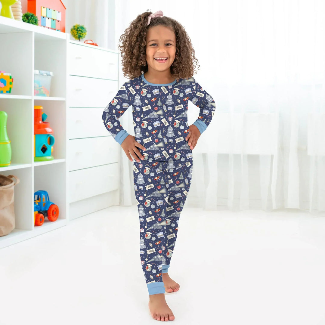 Zweiteiliges Langarm-Pyjama-Set mit Sommerfrüchten