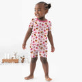 Template Zweiteiliges Pyjama-Set mit kurzen Ärmeln und Shorts