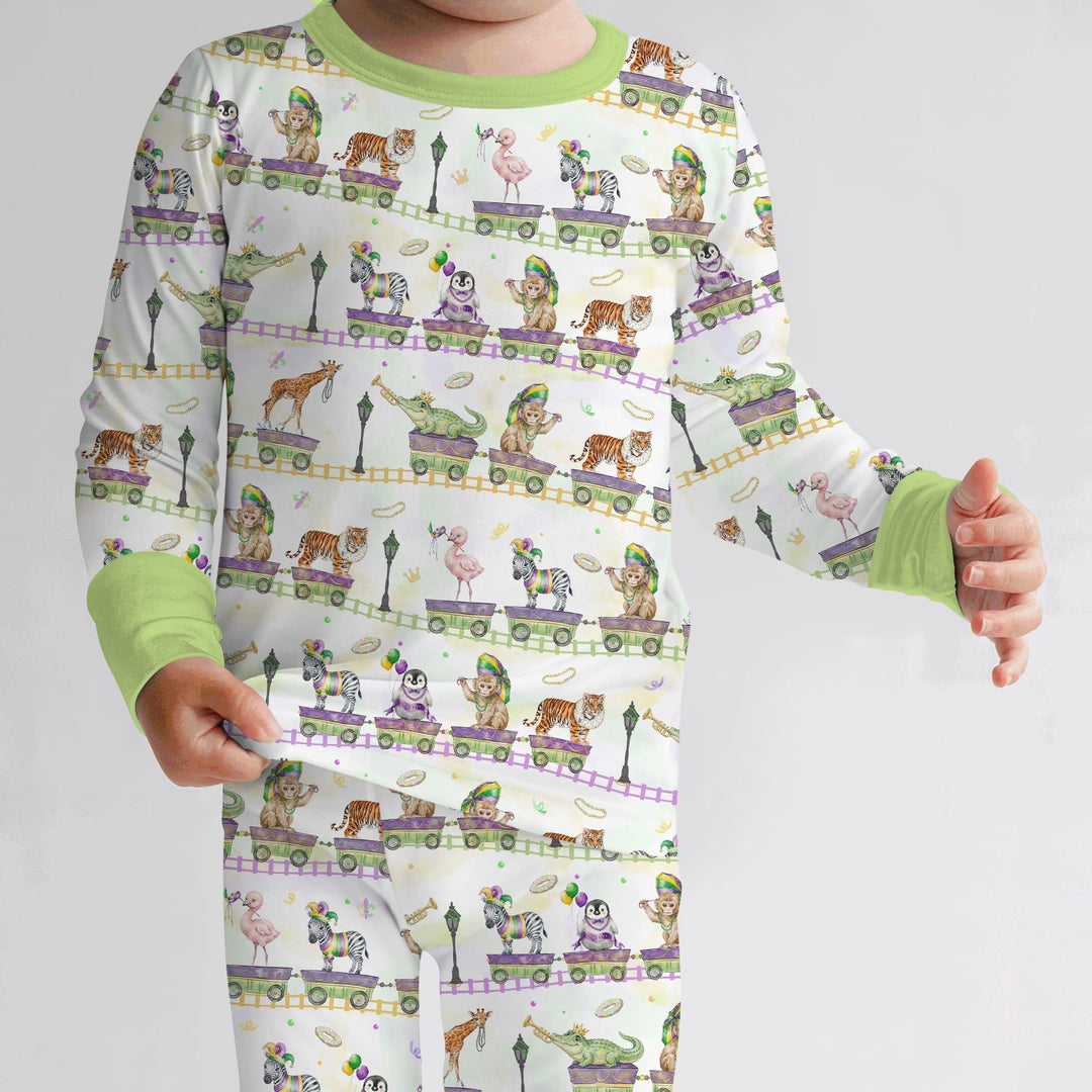Zweiteiliges Langarm-Pyjama-Set mit Sommerfrüchten