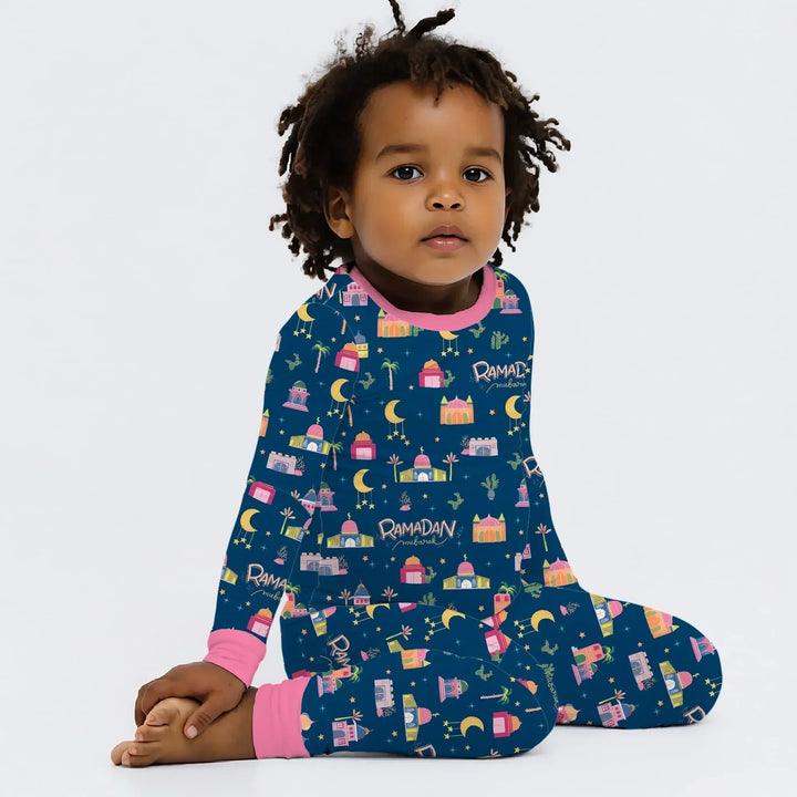 Zweiteiliges Langarm-Pyjama-Set mit Sommerfrüchten