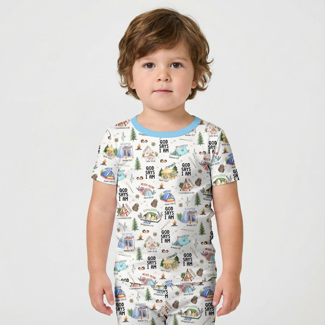 Template Zweiteiliges Pyjama-Set mit kurzen Ärmeln und Shorts