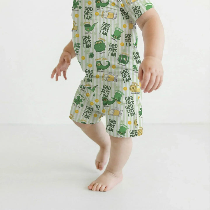 Template Zweiteiliges Pyjama-Set mit kurzen Ärmeln und Shorts