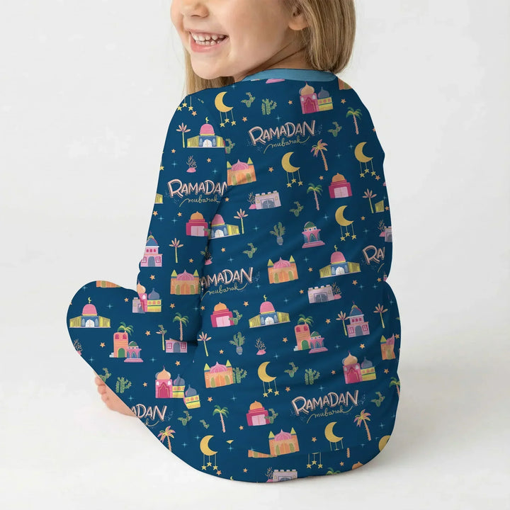 Zweiteiliges Langarm-Pyjama-Set mit Sommerfrüchten