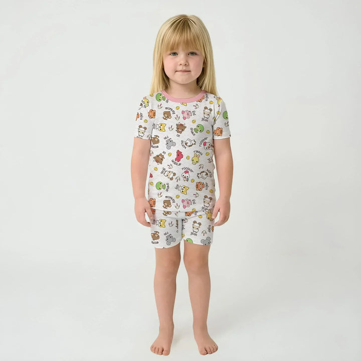 Template Zweiteiliges Pyjama-Set mit kurzen Ärmeln und Shorts